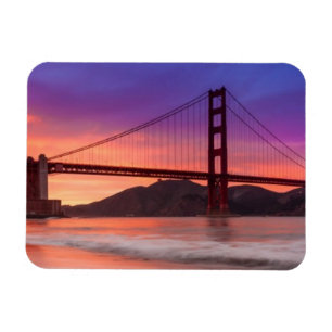 Eine Vereinnahmung der Goldenen Gate Bridge in San Magnet