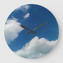 Eine Weichheit den Wolken Große Wanduhr