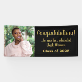 Eine weitere erziehte Schwarze Frau 2022 Abschluss Banner