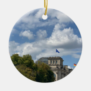eine Welt zum Feiern: Grünes Berlin Keramik Ornament