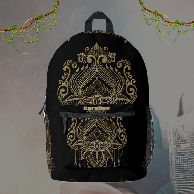 Eine wunderschöne filigrane goldene Lotus-Blume. Bedruckter Rucksack (Lotus flower)