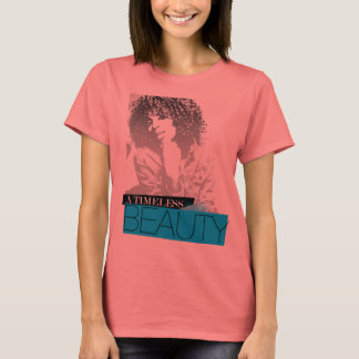 Eine zeitlose Schönheit, ein T-Shirt
