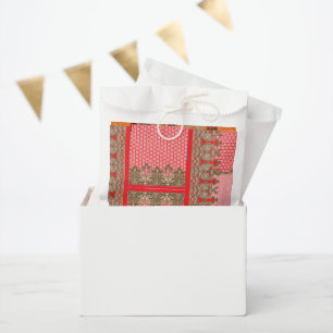 einem Kreuzstich mit roter Grenze Geschenktütchen