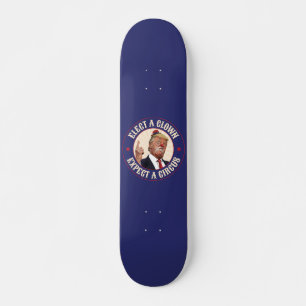 Einen Clown wählen, einen Zirkus erwarten - Donald Skateboard