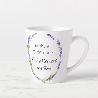 Einen Unterschied machen, einen Moment Latte-Tasse Milchtasse