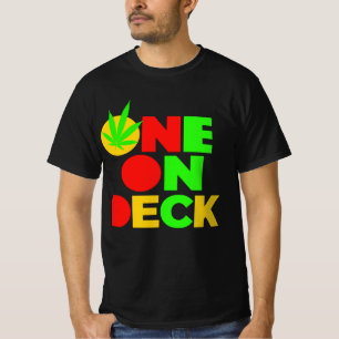 Einer auf Deck T - Shirt