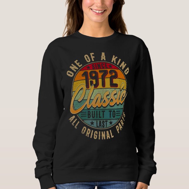 Eines der klassischen Gebäude aus dem Jahr 1972, d Sweatshirt (Vorderseite)
