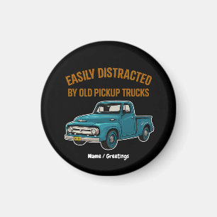 Einfach abgelenkt durch alte Pickup-Trucks Lustig  Magnet