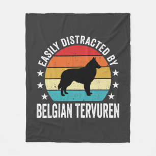 Einfach abgelenkt durch belgischen Tervuren-Hund Fleecedecke
