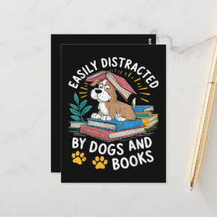 Einfach abgelenkt durch Hunde und Bücher Lustige H Postkarte