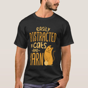 Einfach abgelenkt durch Katzen und Garn-Quilter Hä T-Shirt