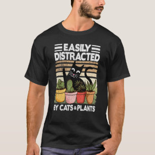 Einfach abgelenkt durch Katzen und Pflanzen Garten T-Shirt