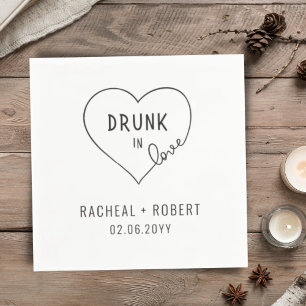 Einfach Betrunken in Liebe Modernes Party Hochzeit Serviette
