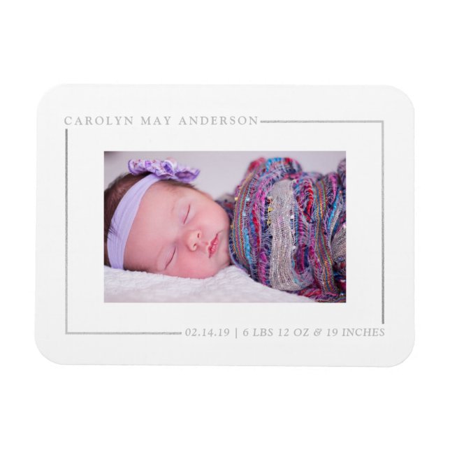 Einfach Chic Silver Foil Foto Birth Ankündigung Magnet (Horizontal)