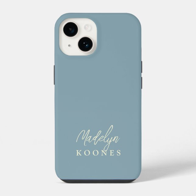 Einfach stilvoller moderner Script Name Dusty Blue iPhone 14 Hülle (Rückseite)