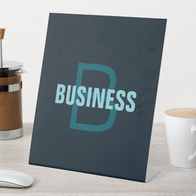 Einfache, benutzerdefinierbare Mit Monogramm Bezei Sockelschild (In Situ)