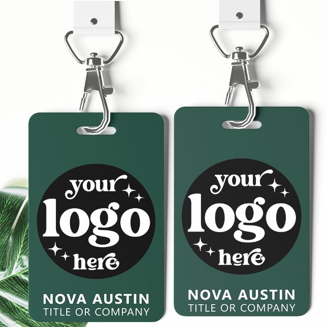 Einfache Berufliche Firmenlogo Mitarbeiter-ID Ausweis (Von Creator hochgeladen)