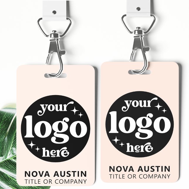 Einfache Berufliche Firmenlogo Mitarbeiter-ID Ausweis (Von Creator hochgeladen)