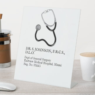 Einfache Black & White-General-Surgen-Doktoranschr Sockelschild