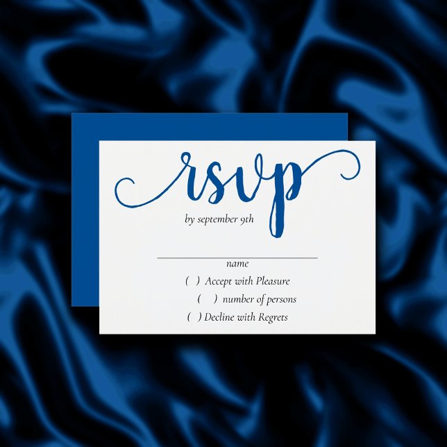 Einfache blaue Schrift | Cerulean Classic Blüh RSVP Karte (Von Creator hochgeladen)