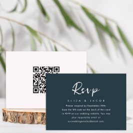 Einfache Blue Blush Wedding RSVP Skript QR Code Karte