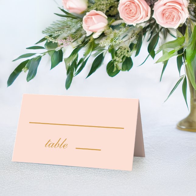 Einfache Blush Pink Golden Calligraphy Wedding Platzkarte (Von Creator hochgeladen)