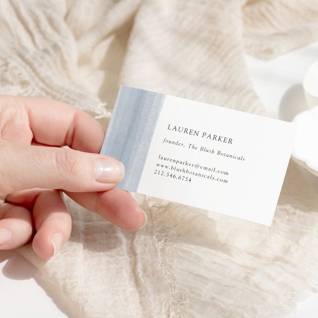 Einfache Dusty Blue Watercolor Visitenkarte (Von Creator hochgeladen)