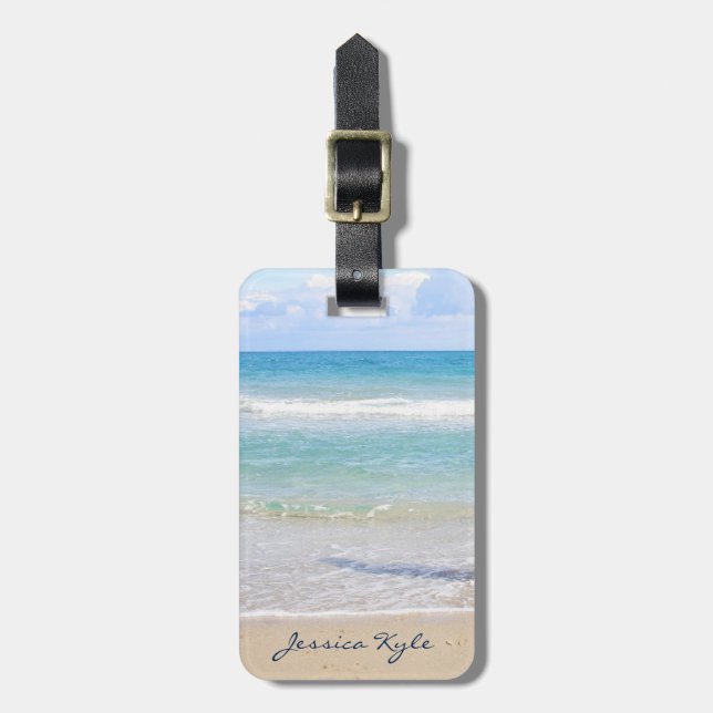 Einfache Elegant Blue Beach Typografy Name Gepäckanhänger (Vorderseite vertikal)