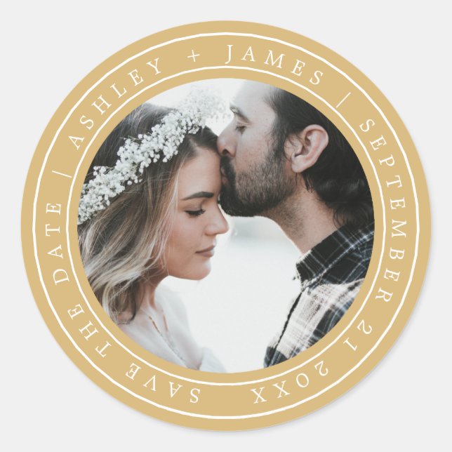 Einfache Elegant Save the Date Hochzeitsheiz-Foto  Runder Aufkleber (Vorderseite)