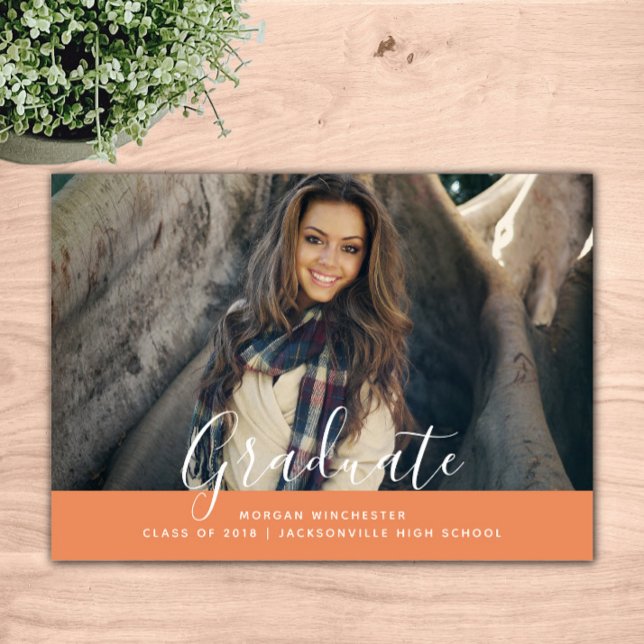 Einfache Elegante Abschluss Einladung | Orange (Orange Simple Elegant Graduation Announcement)