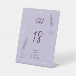Einfache elegante Lavender Blooms Hochzeitstisch N Sockelschild