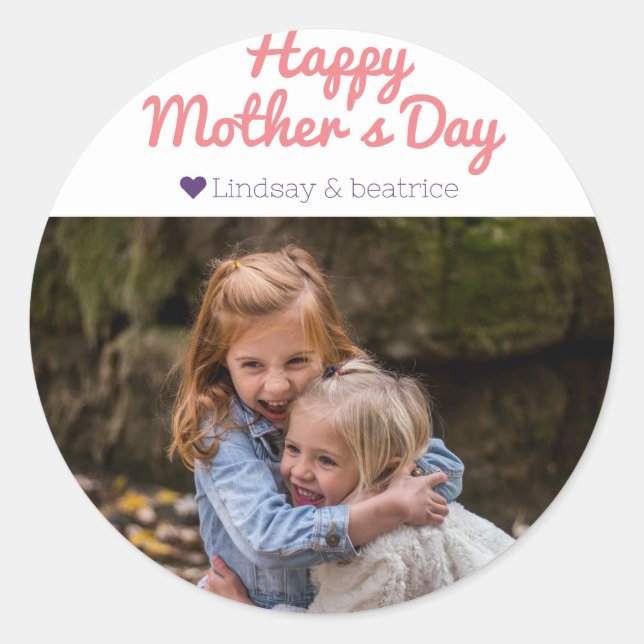 Einfache Elegante Modern Mothers Day Foto Name Runder Aufkleber (Vorderseite)