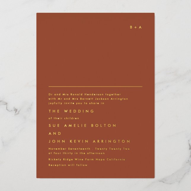 Einfache elegante Monogram Gold | Terracotta Folieneinladung (Vorderseite)