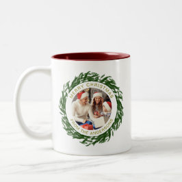 Einfache Elegante Wreath Weihnachts-Foto Familienn Zweifarbige Tasse