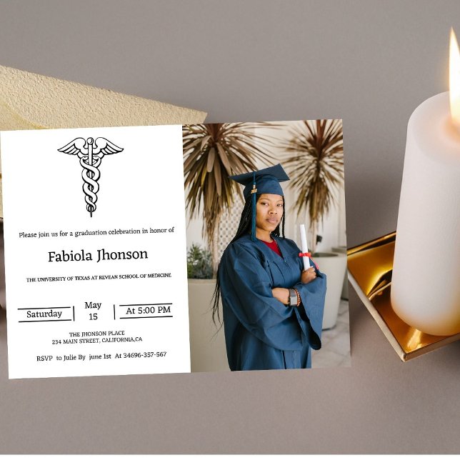 Einfache Foto Schule für Medizin Abschluss Ankündigung (Von Creator hochgeladen)