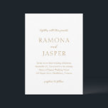 Einfache, goldene, moderne Hochzeit Einladung<br><div class="desc">Elegante Imitate Gold Hochzeitseinladung mit einem einfachen und minimalen Design. Klassisches Layout mit Ihren Namen in großen Schriften für eine moderne Drehung dieser traditionellen Stileinladung. Diese Einladung ist perfekt für eine feierliche Hochzeit.</div>