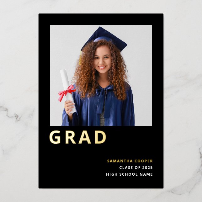 Einfache Grand 2025 Real Gold Foil Black Ankündigu Folieneinladung (Vorderseite)