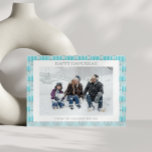 Einfache Hanukkah Menorah in Blue Custom Foto Feiertagskarte<br><div class="desc">Niedliche Menorah Muster in aquamarin blau und grau für Hanukkah,  personalisiert mit Ihrem Namen,  Gruß,  und Foto.</div>