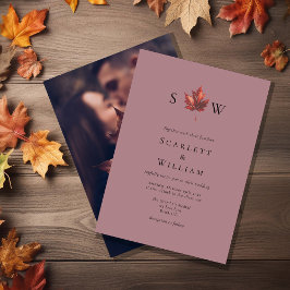 Einfache Herbstleaf Mauve Monogram Foto Hochzeit Einladung