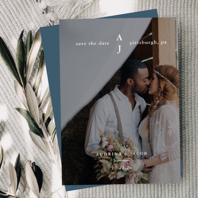 Einfache Hochzeit des dunkelblauen Fotos Save The Date (Von Creator hochgeladen)