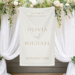 Einfache Hochzeit von Elfenbein und Tan Banner<br><div class="desc">Einfaches Begrüßungszeichen-Banner mit modernem minimalistischem Stil mit Elfenbein und bräunlicher Farbgestaltung.</div>