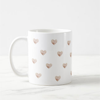 Einfache Kaffeetasse mit rosa Herz