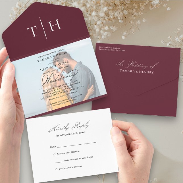 Einfache kalligrafische Foto Burgundy UAWG Wedding All In One Einladung (Von Creator hochgeladen)