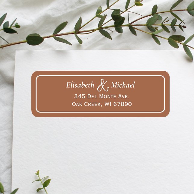 Einfache klassische Terracotta-Hochzeit-Rücksendea (Personalize the label to match your unique wedding style leaving a lasting impression on your guests)