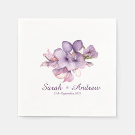 Einfache Lilah-Blume: Personalisierte Hochzeit von Serviette