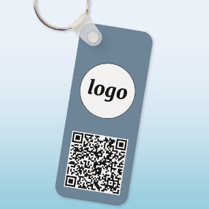 Einfache Logo QR Code Business Dusty Blue Gray Schlüsselanhänger