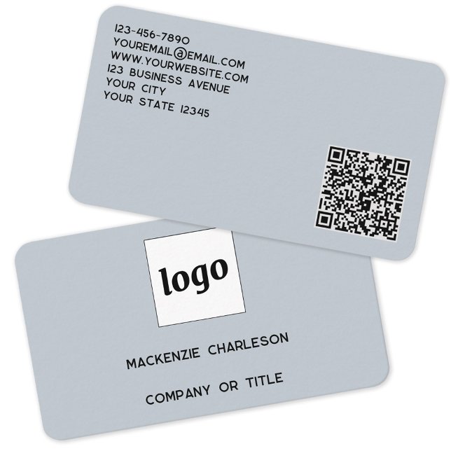 Einfache Logo- und QR-Code-Pulver Blau Visitenkarte (Minimalist logo with QR code and custom text dusty powder blue business card)