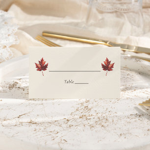 Einfache Minimal Fall Leaf Creme Hochzeit Platzkarte