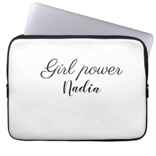 einfache minimale Mädchenpower Name-Text Bild Gesc Laptopschutzhülle
