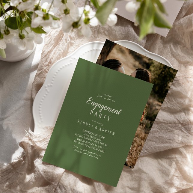Einfache Minimalistische|Dark Sage Foto Engagement Einladung (Von Creator hochgeladen)